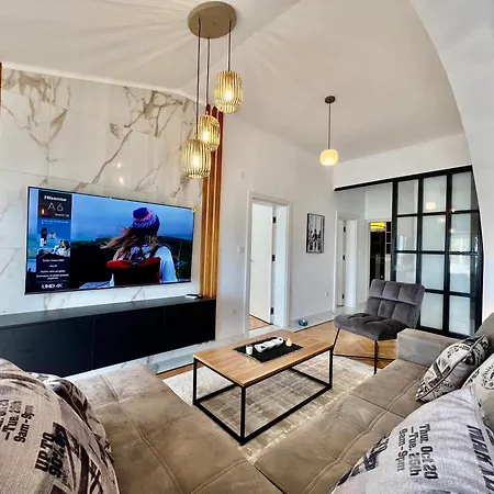 Apartment Aleksandr First Line Sea View Igalo Exterior photo